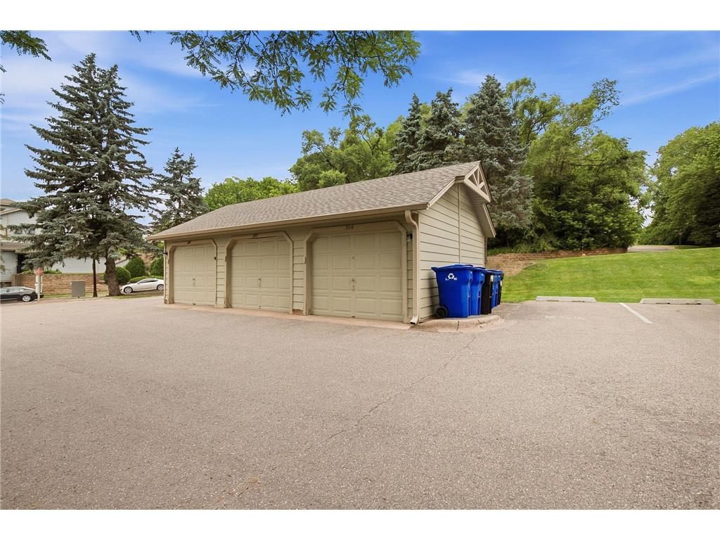 1580 Wheelock Lane #205 Saint Paul MN 55117 7084478 image27