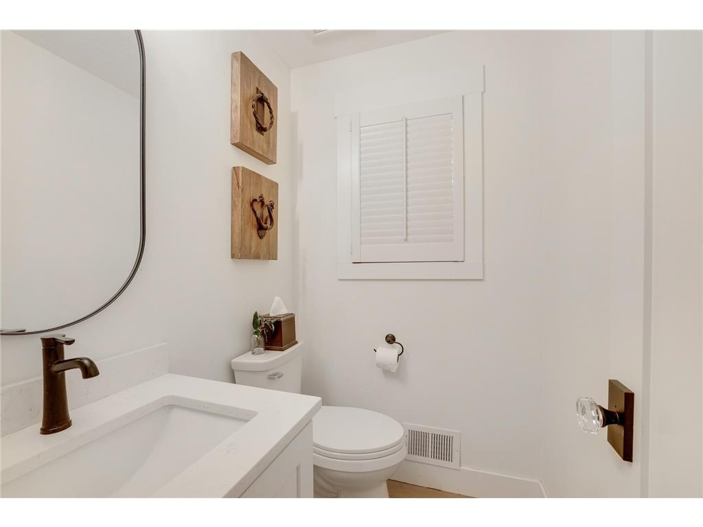 15801 Day Place Minnetonka MN 55345 7107824 image21
