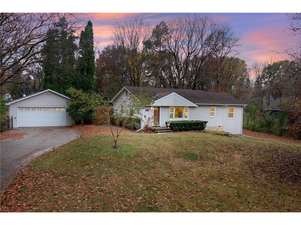 15803 Sunset Road Minnetonka MN 55345 6621129 image1