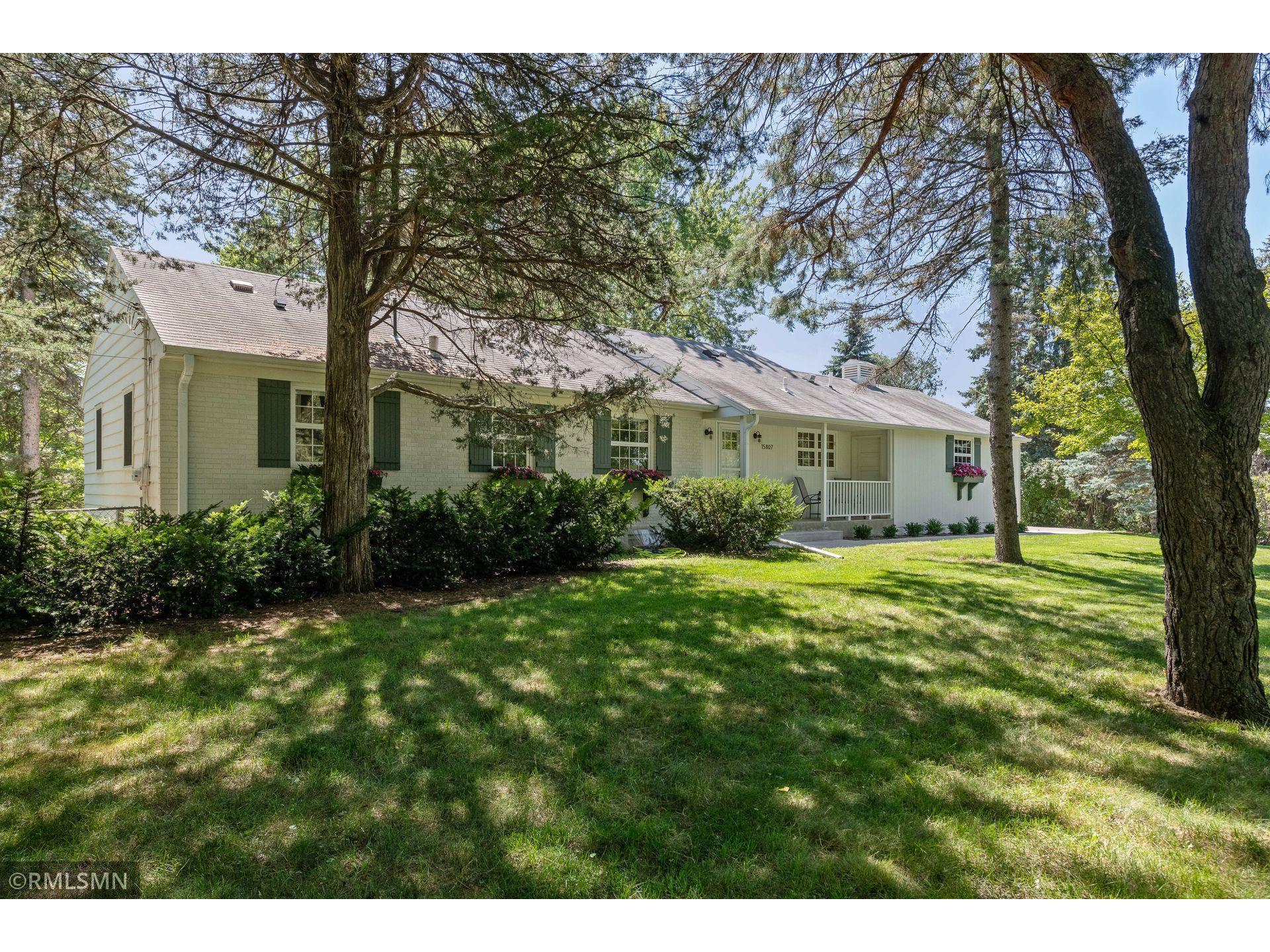 15807 Cedar Ridge Road, Eden Prairie, MN 55347 MLS 6081989 Edina Realty
