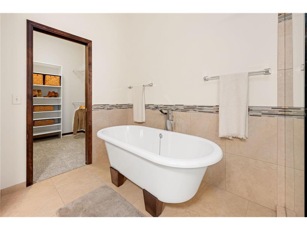 15809 50th Place N Plymouth MN 55446 7097526 image26