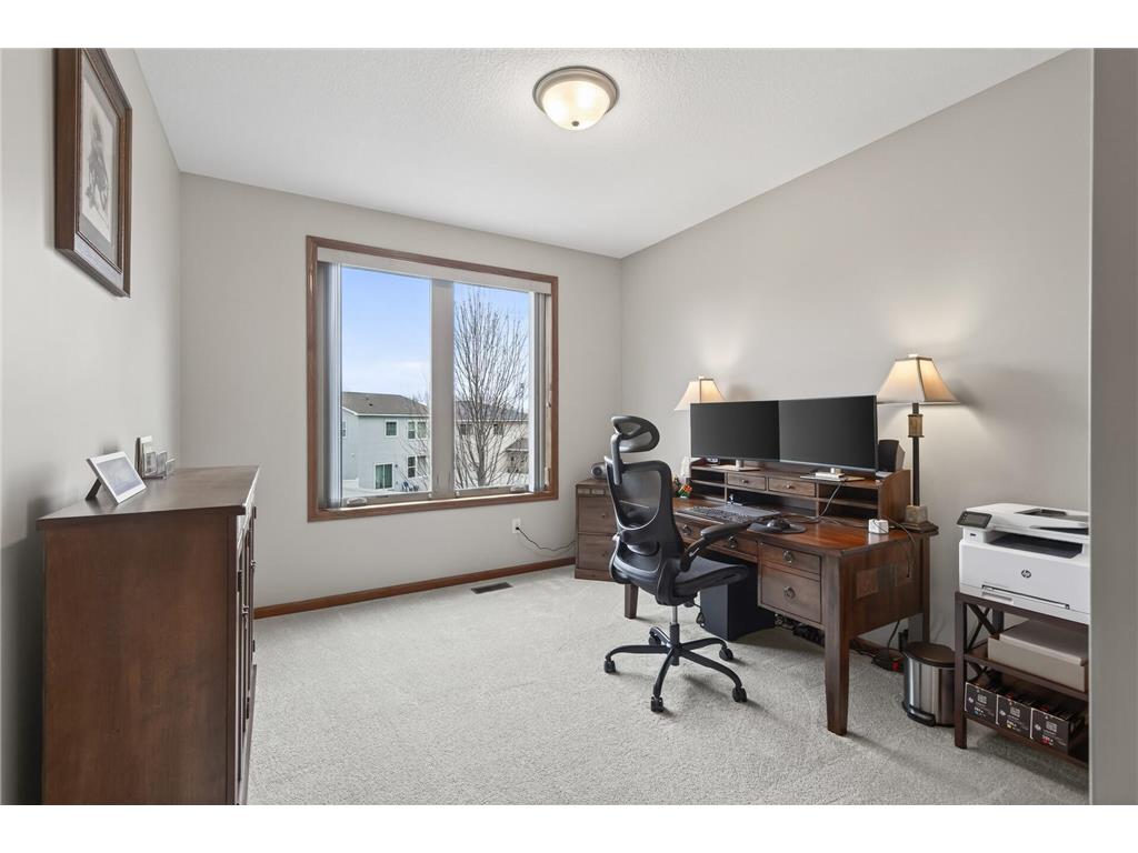 1581 Christie Place Saint Paul MN 55106 7035367 image24