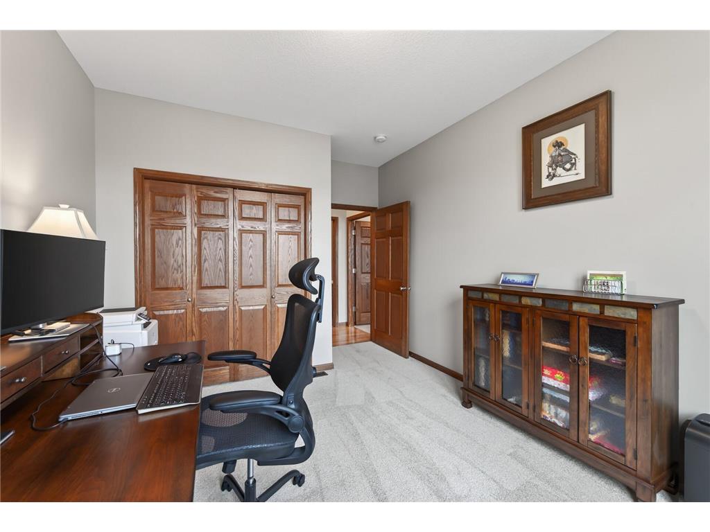 1581 Christie Place Saint Paul MN 55106 7035367 image25