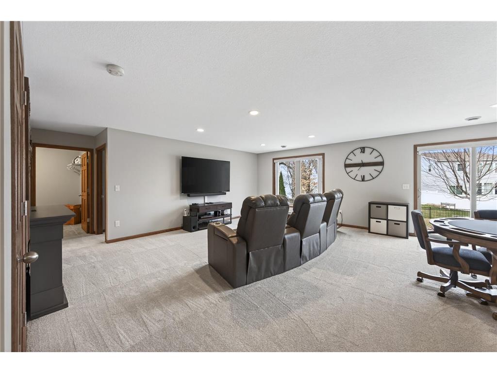 1581 Christie Place Saint Paul MN 55106 7035367 image32