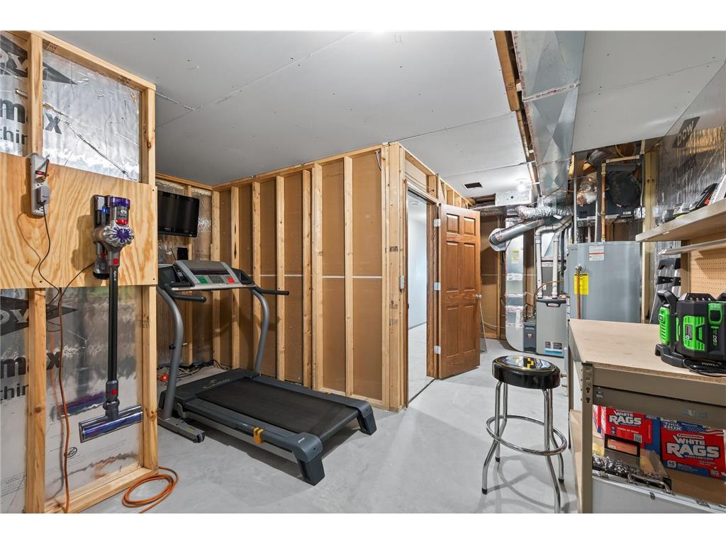 1581 Christie Place Saint Paul MN 55106 7035367 image42
