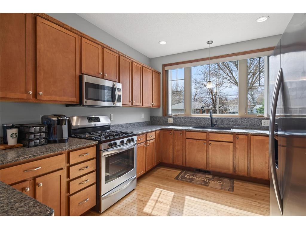 1581 Christie Place Saint Paul MN 55106 7035367 image8