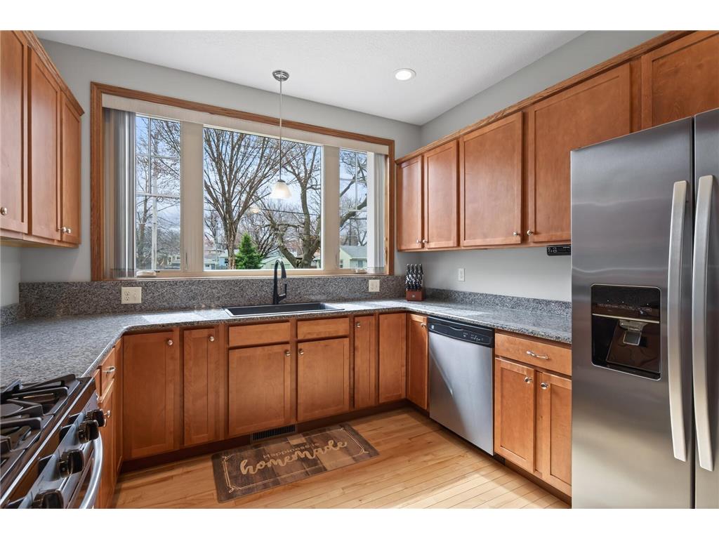 1581 Christie Place Saint Paul MN 55106 7035367 image9
