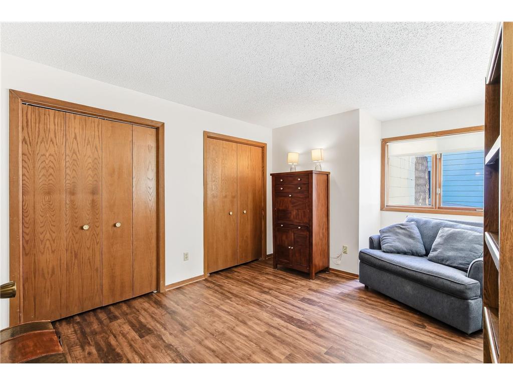 1581 Wheelock Lane #101 Saint Paul MN 55117 7018670 image16