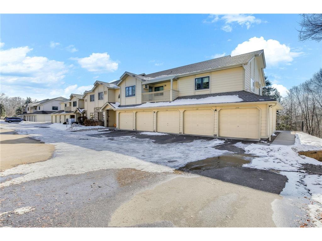 1581 Wheelock Lane #101 Saint Paul MN 55117 7018670 image21