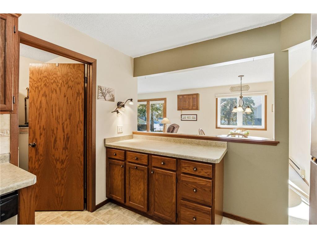 1581 Wheelock Lane #101 Saint Paul MN 55117 7018670 image8
