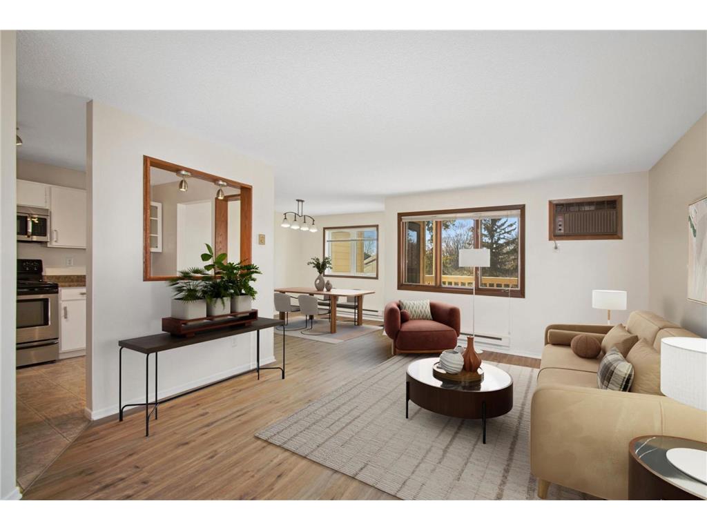 1581 Wheelock Lane #204 Saint Paul MN 55117 6691212 image1