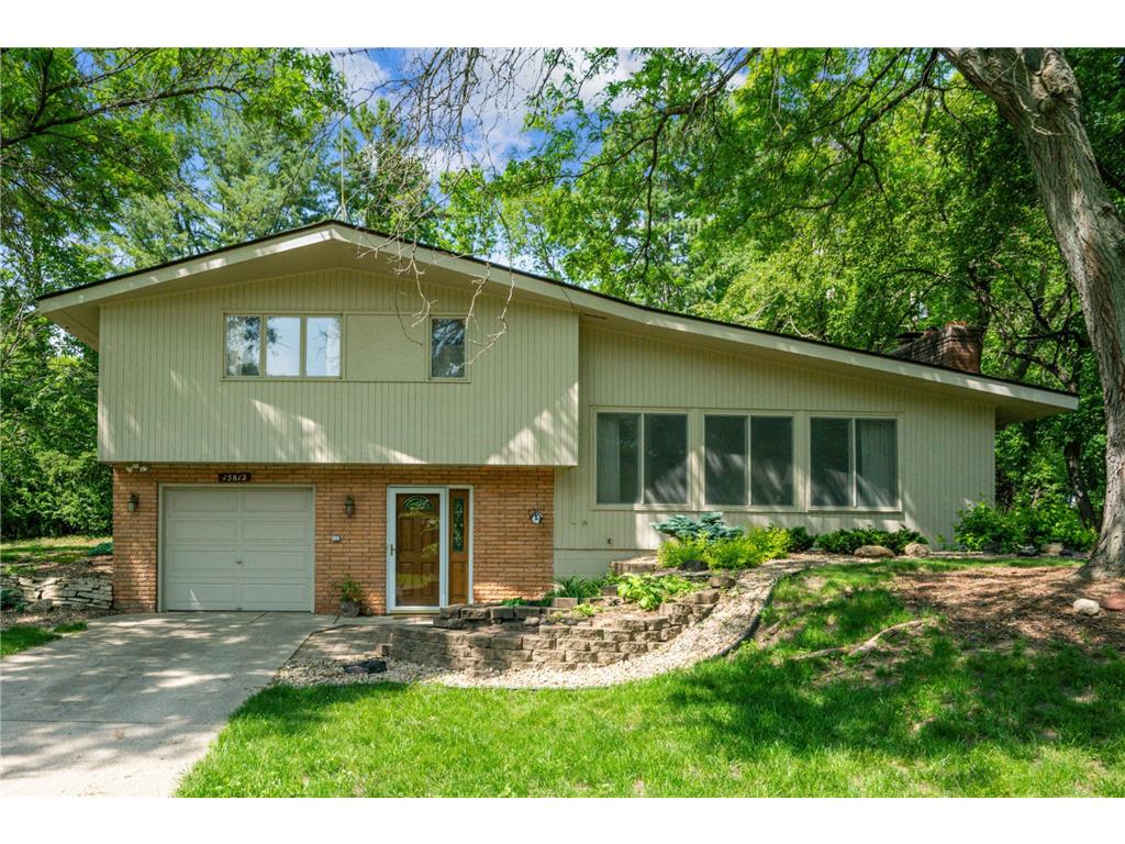 15812 Woodgate Road N Minnetonka MN 55345 6730653 image1