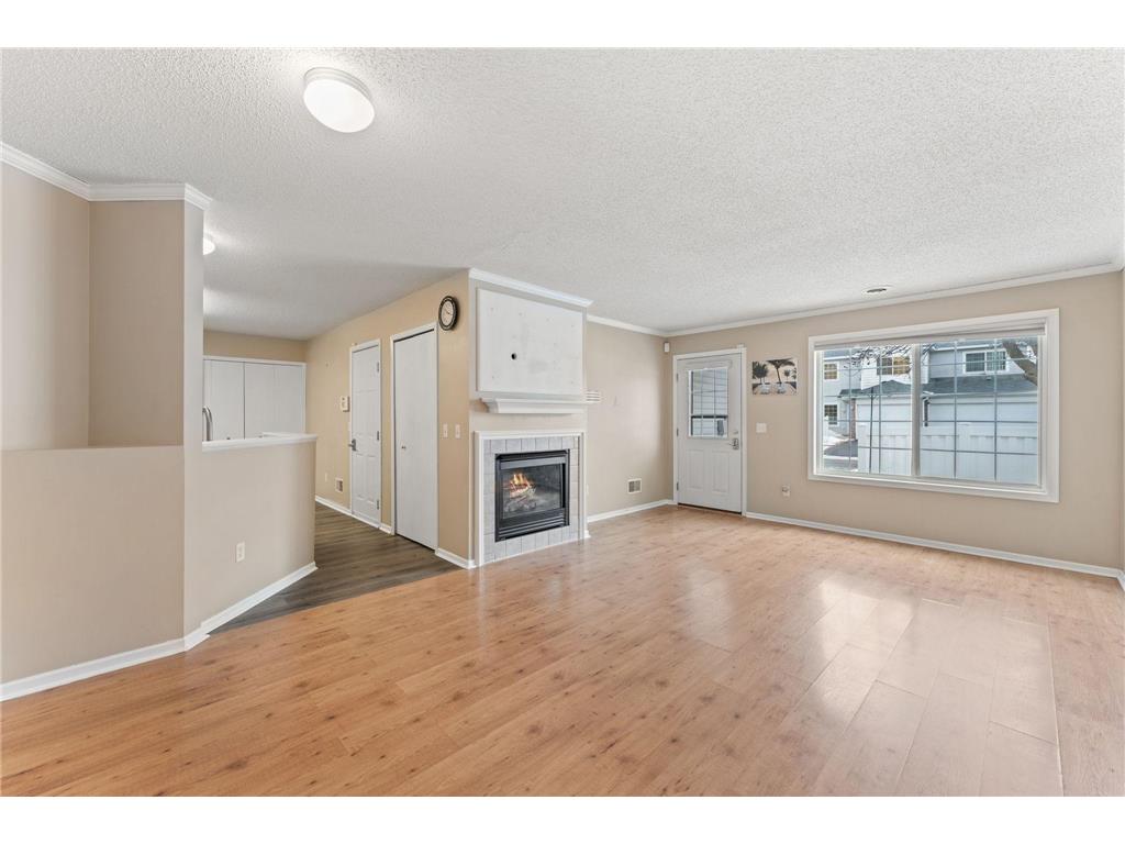 15816 Fleet Trail #237 Apple Valley MN 55124 7019571 image4