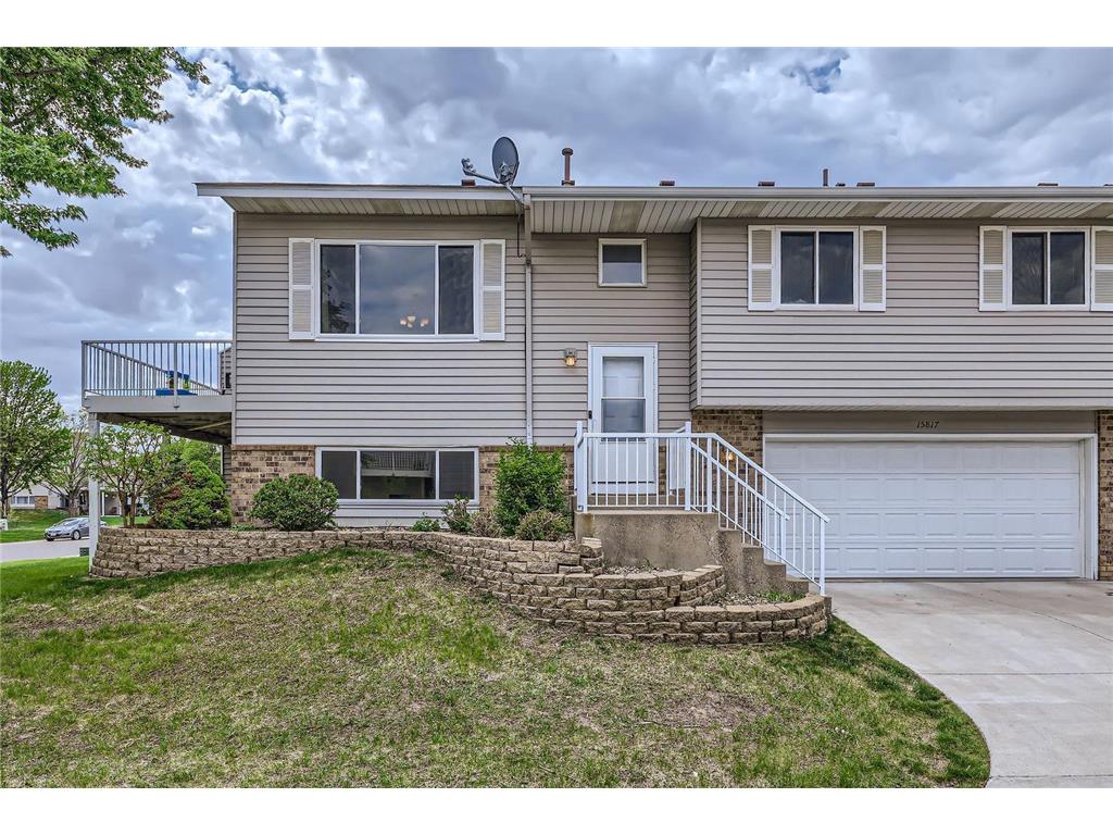 15817 Gooseberry Way Apple Valley MN 55124 6720379 image1