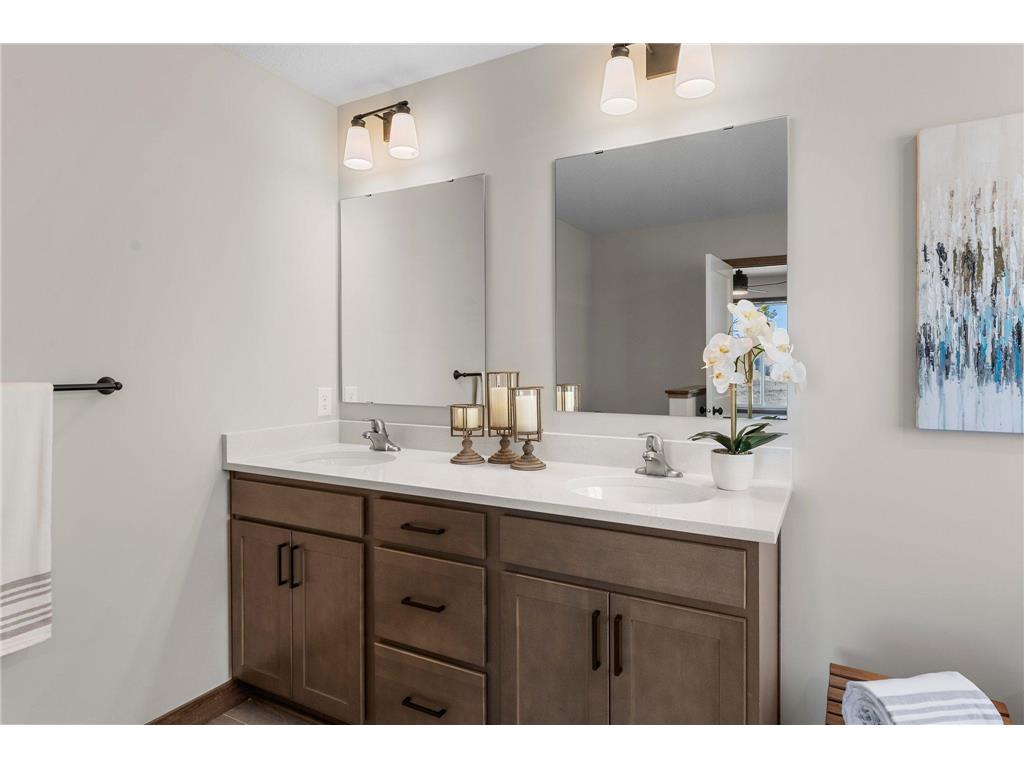 1582 76th Street W Inver Grove Heights MN 55077 6608535 image25