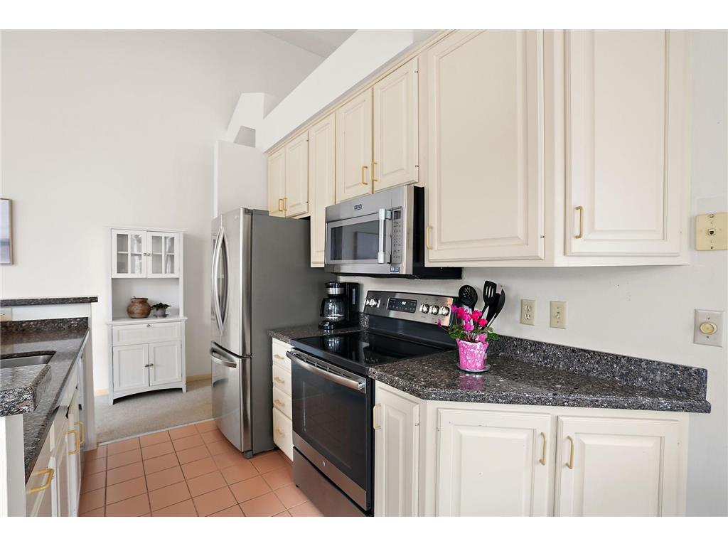 15820 15th Place N Plymouth MN 55447 7003011 image8