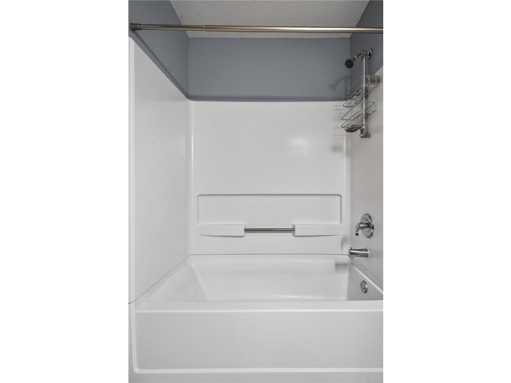 15822 Fleet Trail Apple Valley MN 55124 7083438 image27