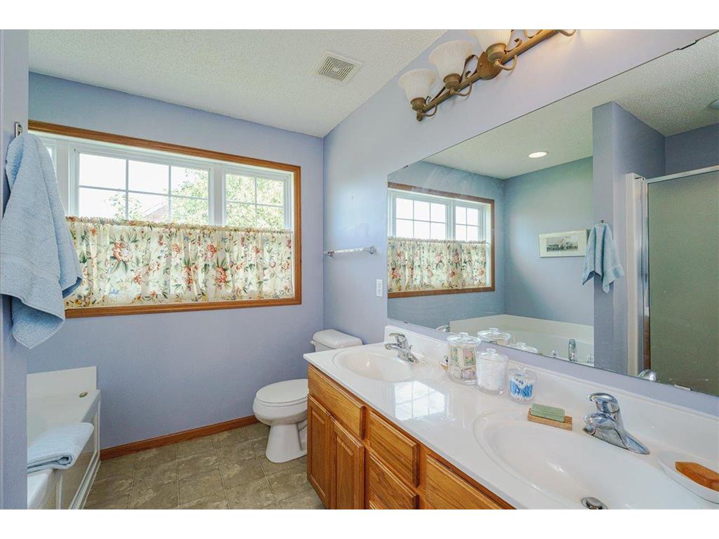 15826 Frisian Lane Apple Valley MN 55124 7082511 image25