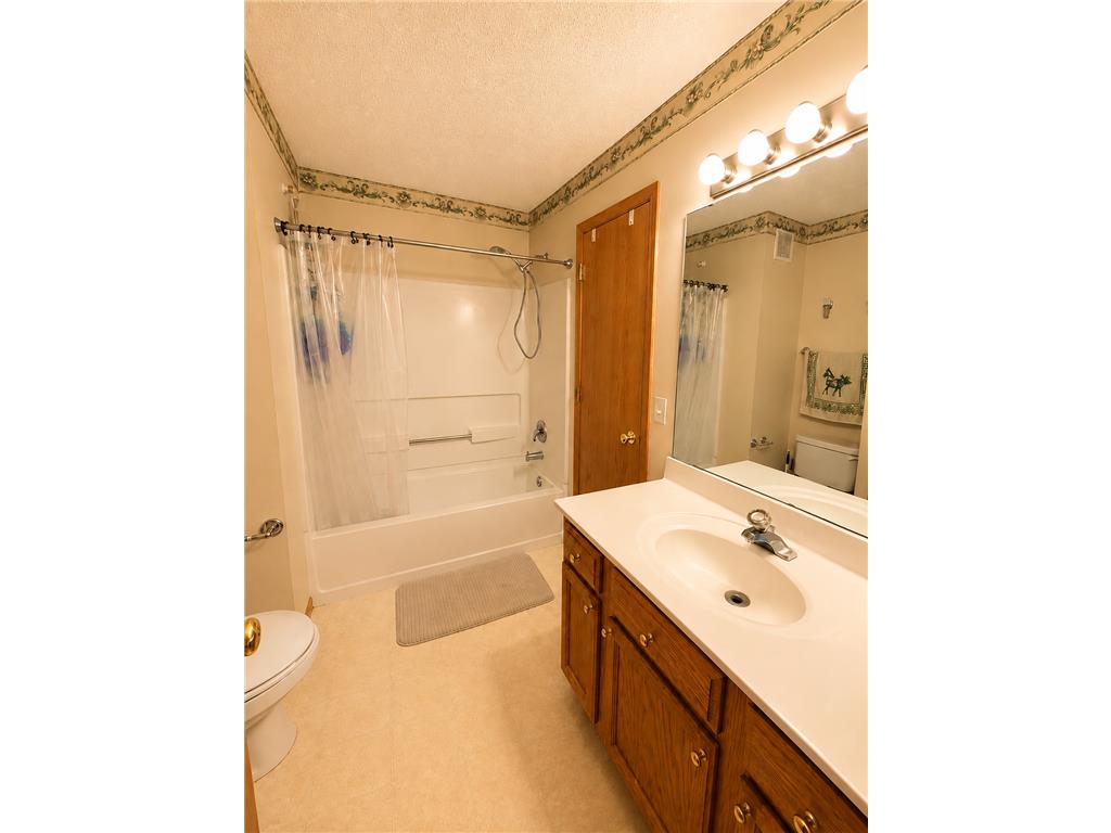 15827 Fleet Trail Apple Valley MN 55124 7081280 image14
