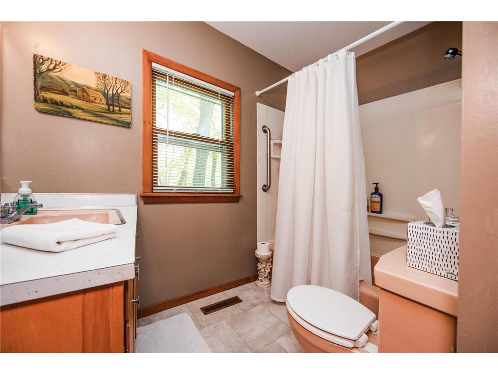 1583 E Shore Drive Detroit Lakes MN 56501 - Detroit 7050953 image41
