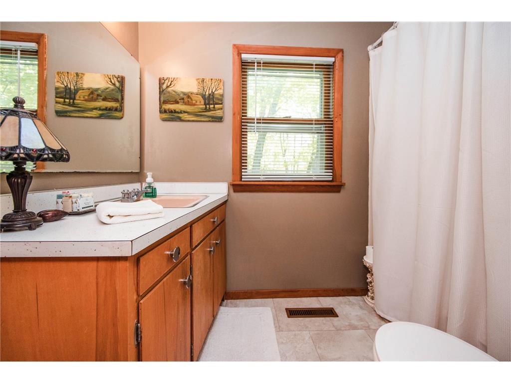 1583 E Shore Drive Detroit Lakes MN 56501 - Detroit 7050953 image44