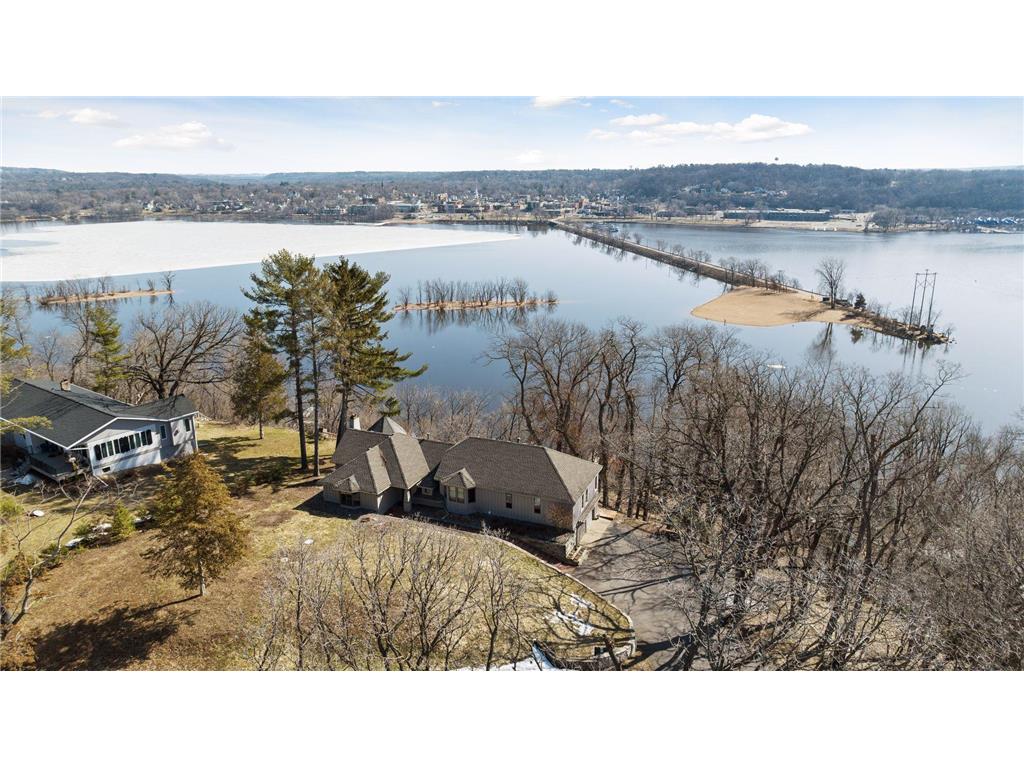 1583 Rivercrest Road N, Lakeland, MN, 55043 MLS 6352319 Edina Realty