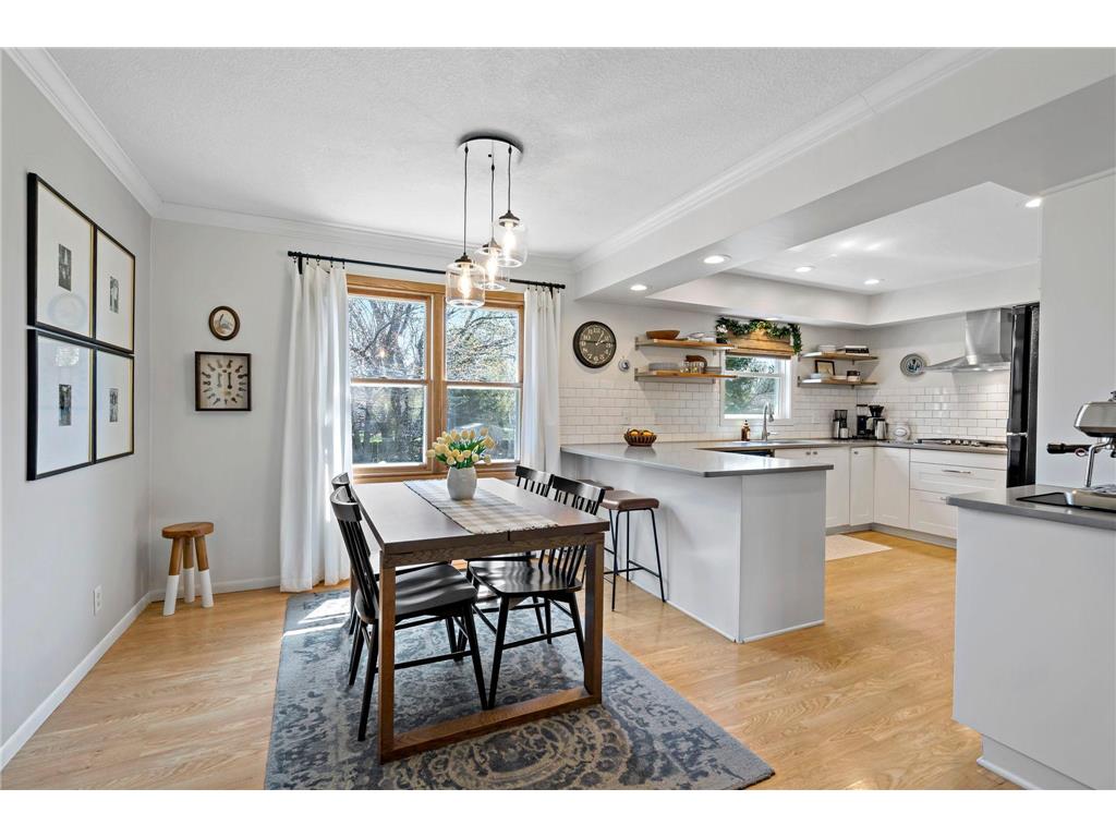1584 Lancaster Lane Eagan MN 55122 7054463 image1