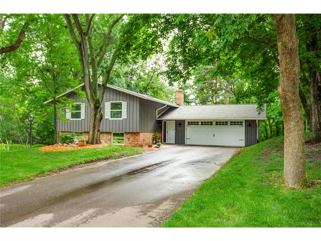 15841 N Hillcrest Court Eden Prairie MN 55346 7080769 image1
