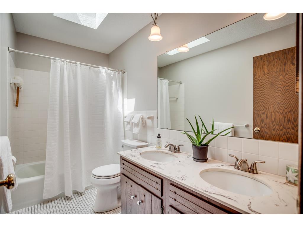 15841 N Hillcrest Court Eden Prairie MN 55346 7080769 image31