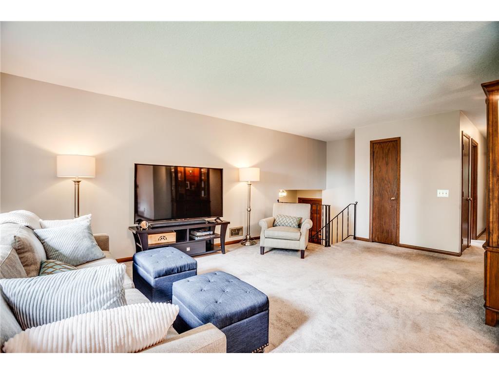 15841 N Hillcrest Court Eden Prairie MN 55346 7080769 image8