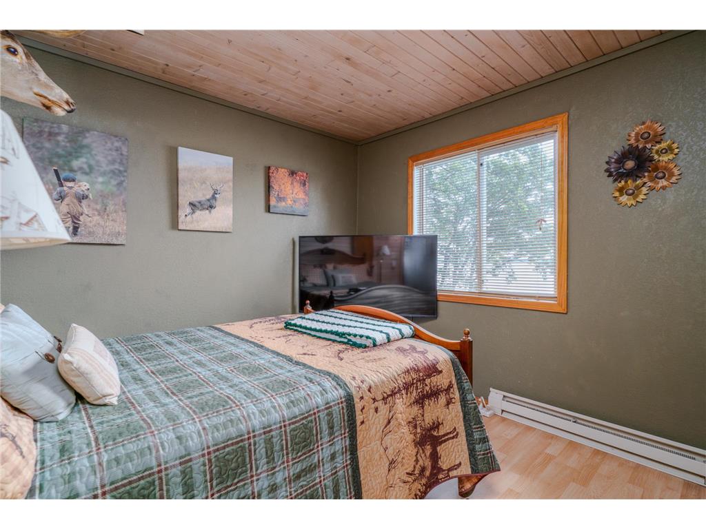 15841 Sandy Beach Road SE Mentor MN 56736 - Maple Lake 7086371 image11