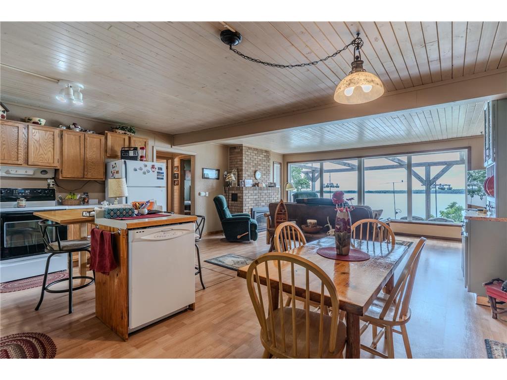 15841 Sandy Beach Road SE Mentor MN 56736 - Maple Lake 7086371 image2
