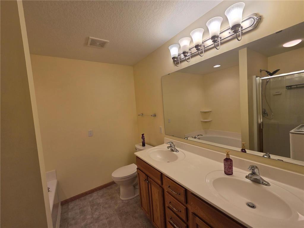 15842 Frisian Lane Apple Valley MN 55124 7010212 image18