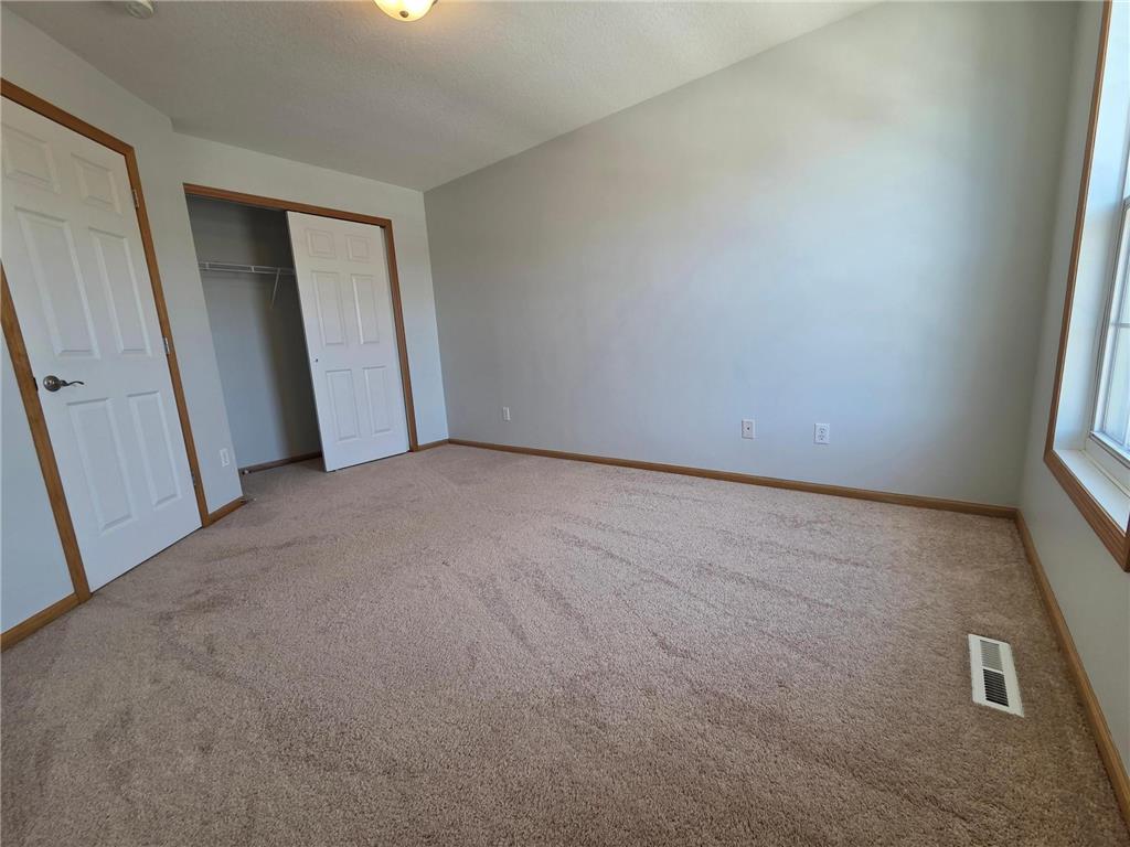 15842 Frisian Lane Apple Valley MN 55124 7010212 image24