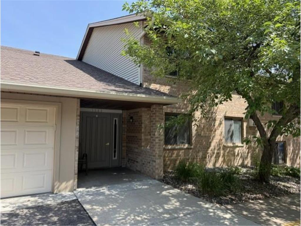 1585 Cohansey Street #104 Saint Paul MN 55117 7111620 image1
