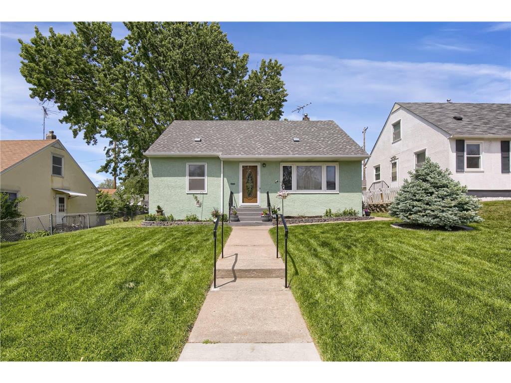1585 Margaret Street Saint Paul MN 55106 6365773 image1