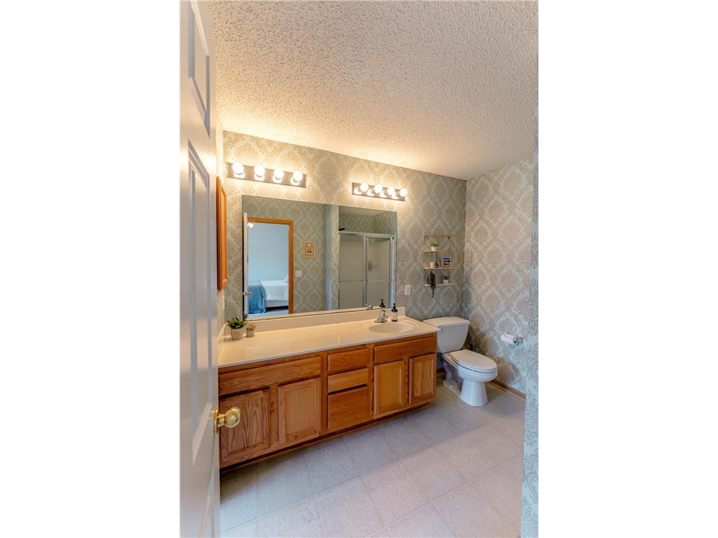 1586 Woodlynn Avenue #2 Maplewood MN 55109 7040350 image10