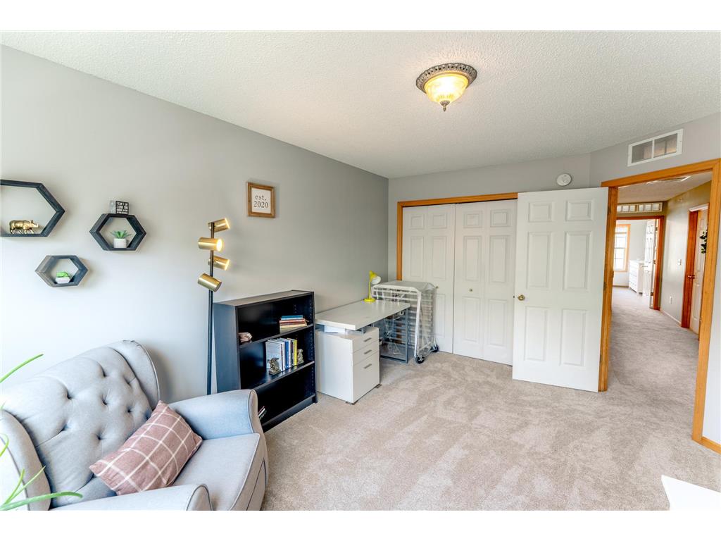 1586 Woodlynn Avenue #2 Maplewood MN 55109 7040350 image14