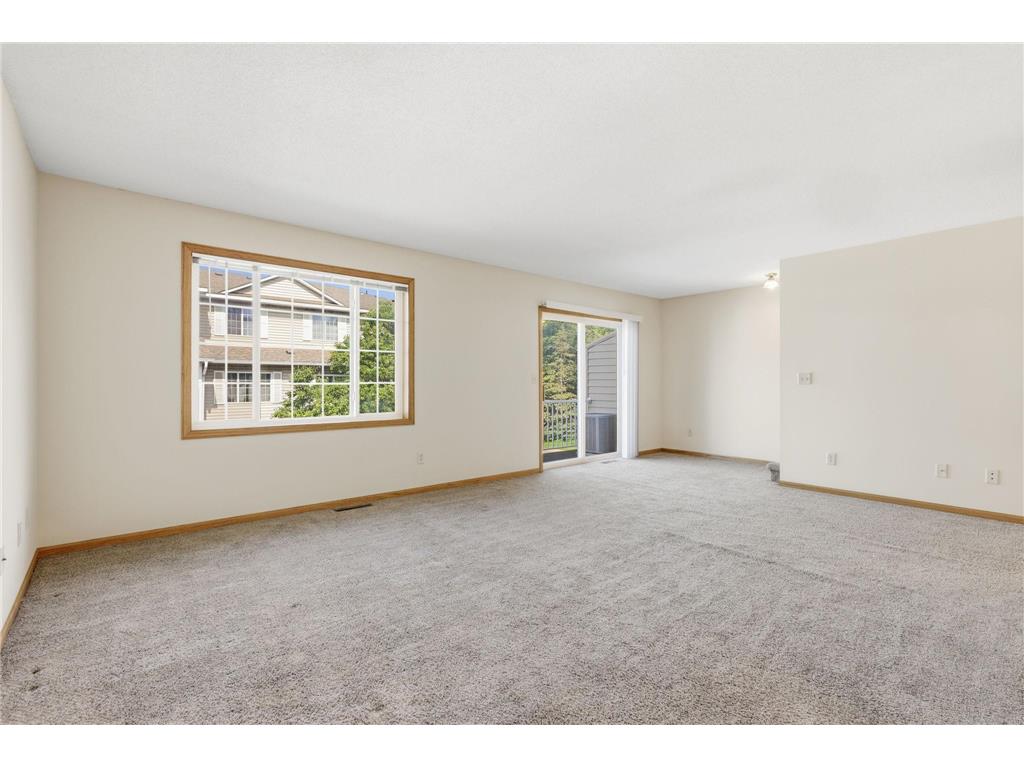 1587 County Road D E Maplewood MN 55109 7090581 image8