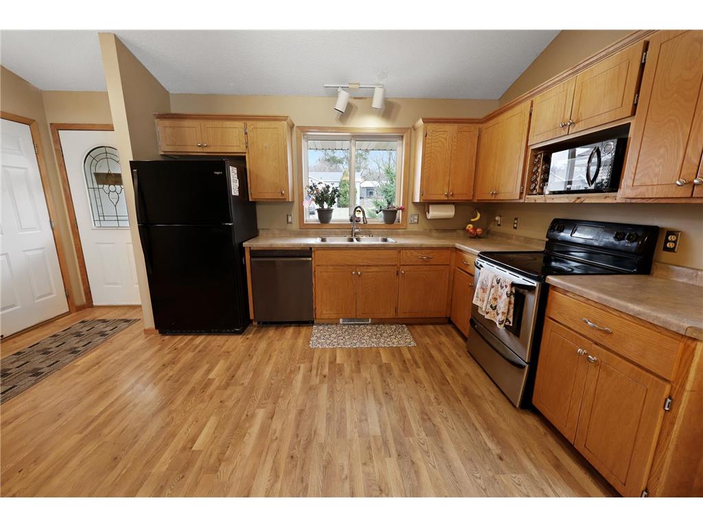 1587 Peach Drive NE Sauk Rapids MN 56379 7053064 image6