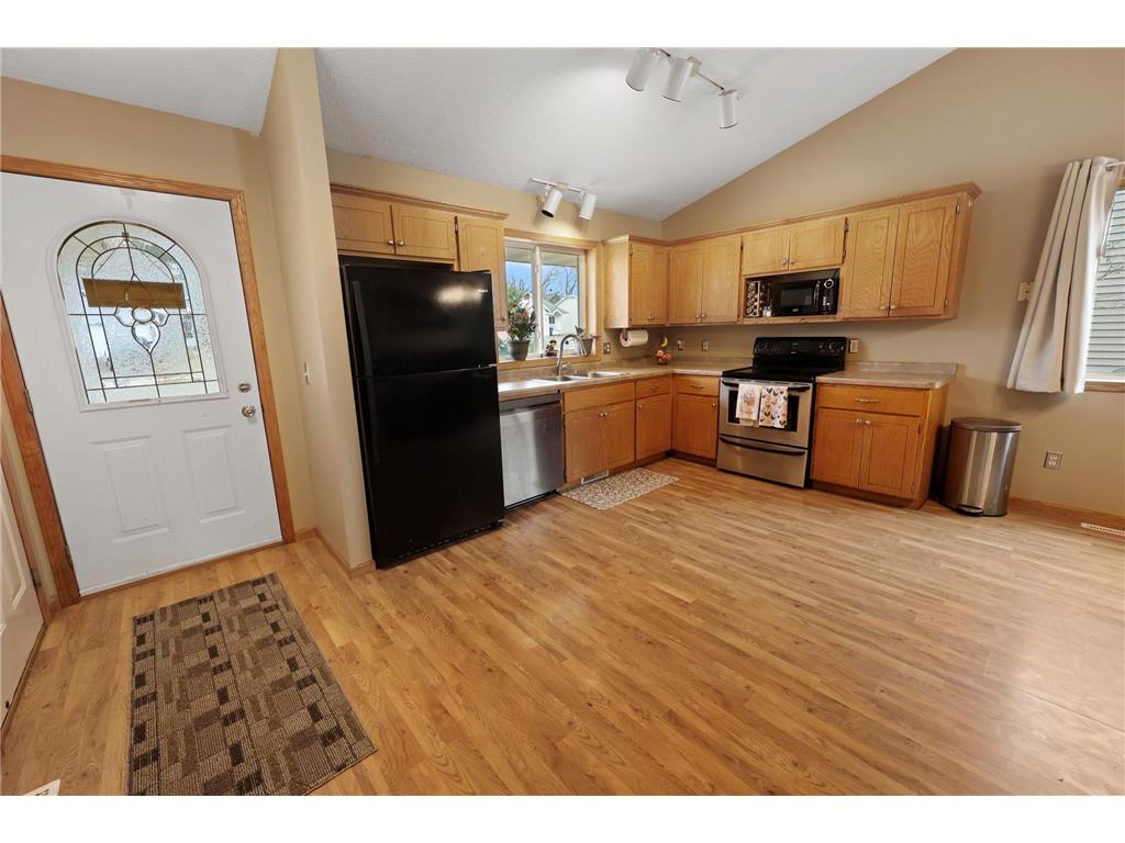 1587 Peach Drive NE Sauk Rapids MN 56379 7053064 image8