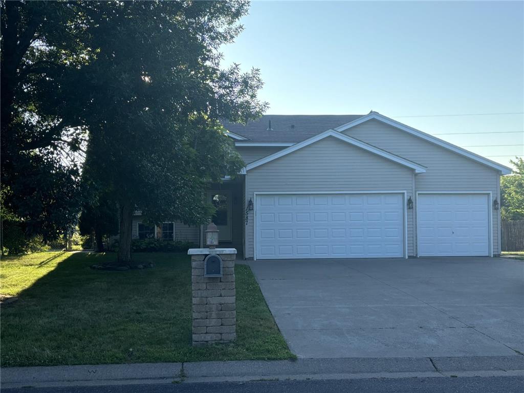 1587 Plum Creek Drive SE Cambridge MN 55008 6571506 image1