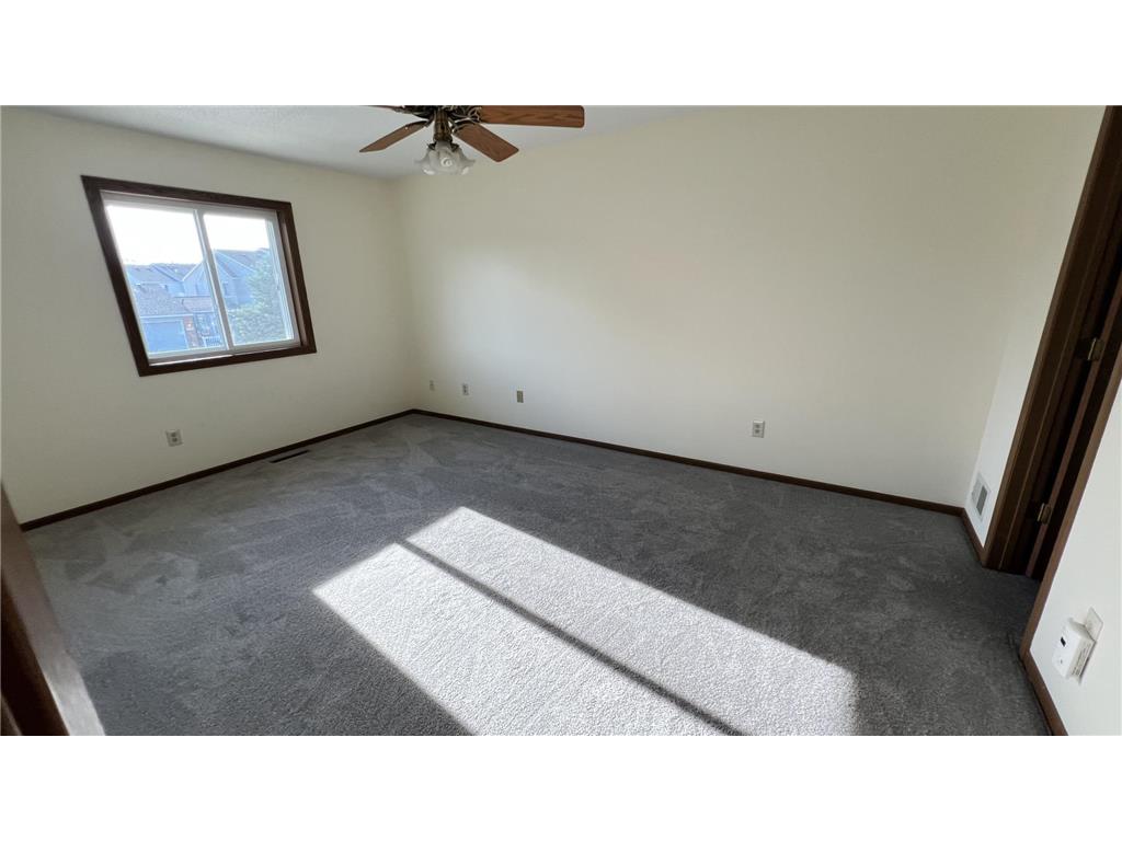 15872 Granada Avenue Apple Valley MN 55124 7067896 image12