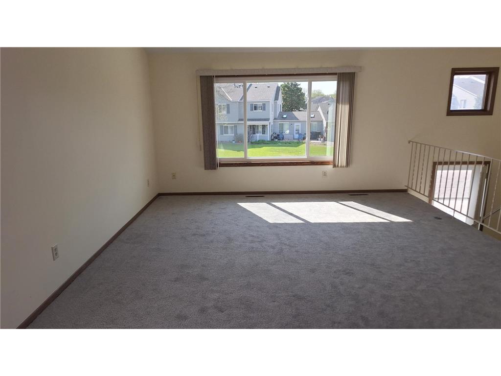 15872 Granada Avenue Apple Valley MN 55124 7067896 image4