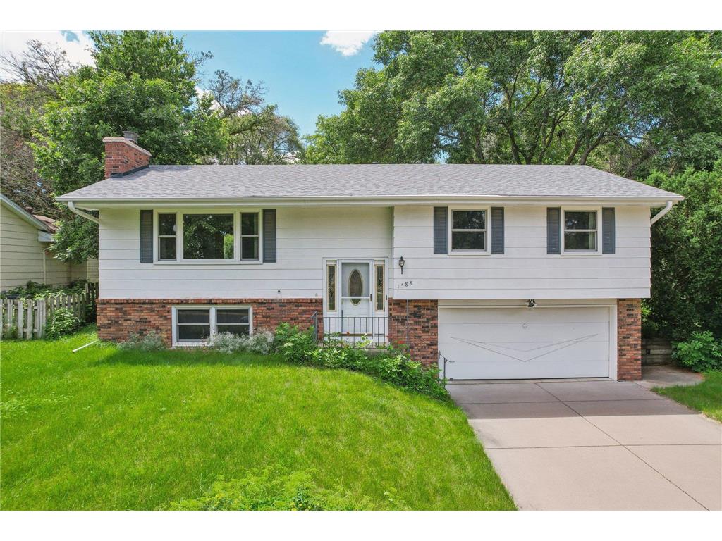 1588 17th Avenue NW New Brighton MN 55112 6559813 image1