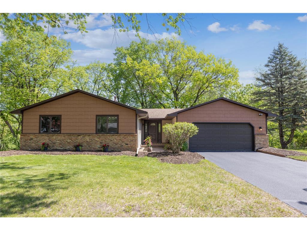 1588 Chatham Avenue Arden Hills MN 55112 6720909 image1