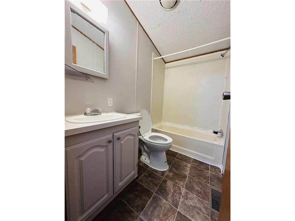 1588 Hall Shoreview MN 55126 6817919 image10