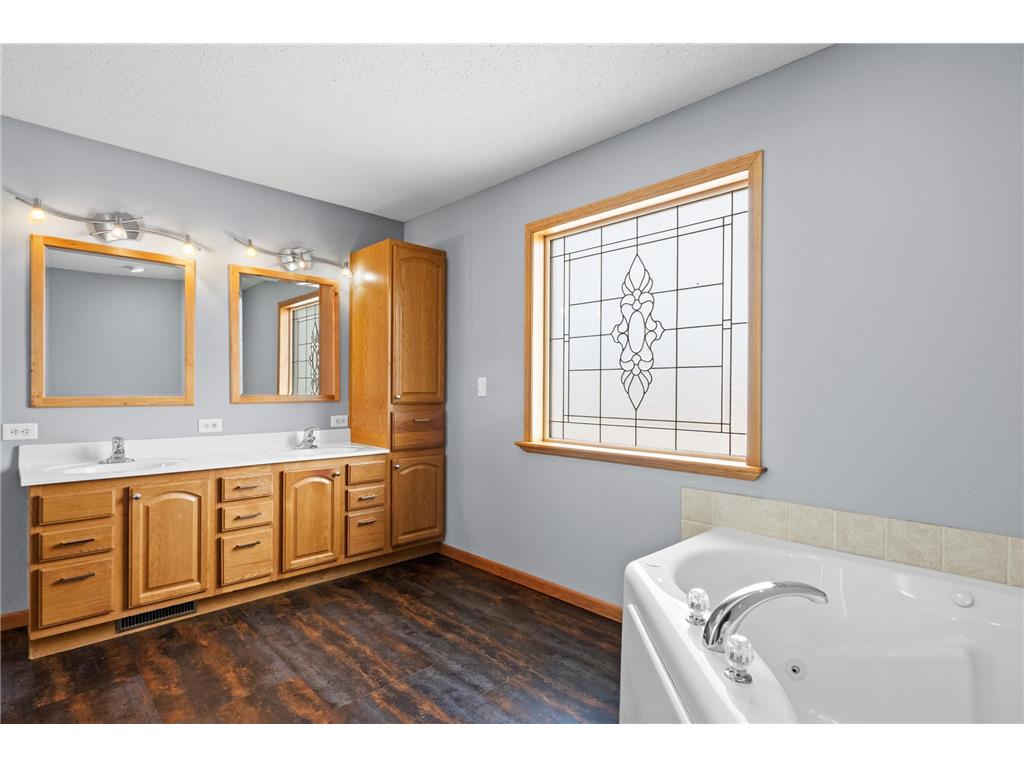 15886 Svend Lane NW Evansville MN 56326 - Stowe Lake 7029200 image34