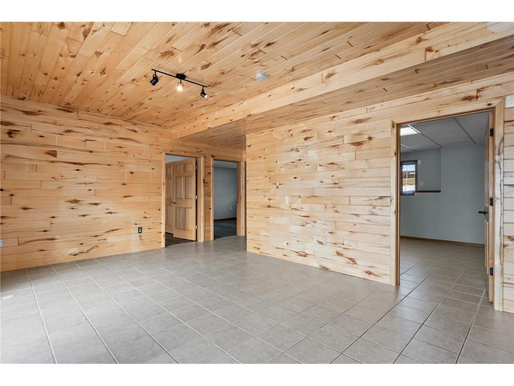 15886 Svend Lane NW Evansville MN 56326 - Stowe Lake 7029200 image58