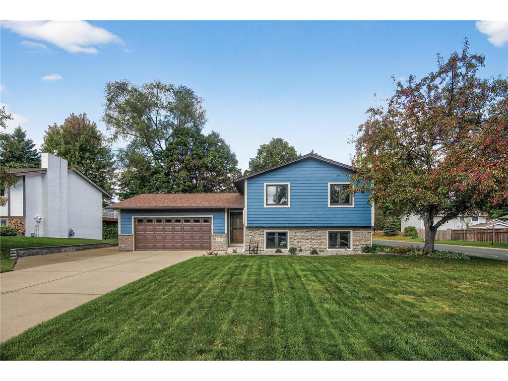 1589 Briardale Road NE Fridley MN 55432 6792490 image1